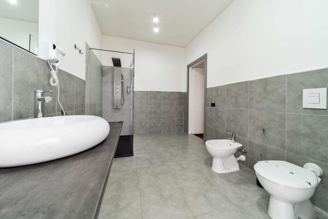Dante 138 Class Rooms & Apartments 巴里 外观 照片